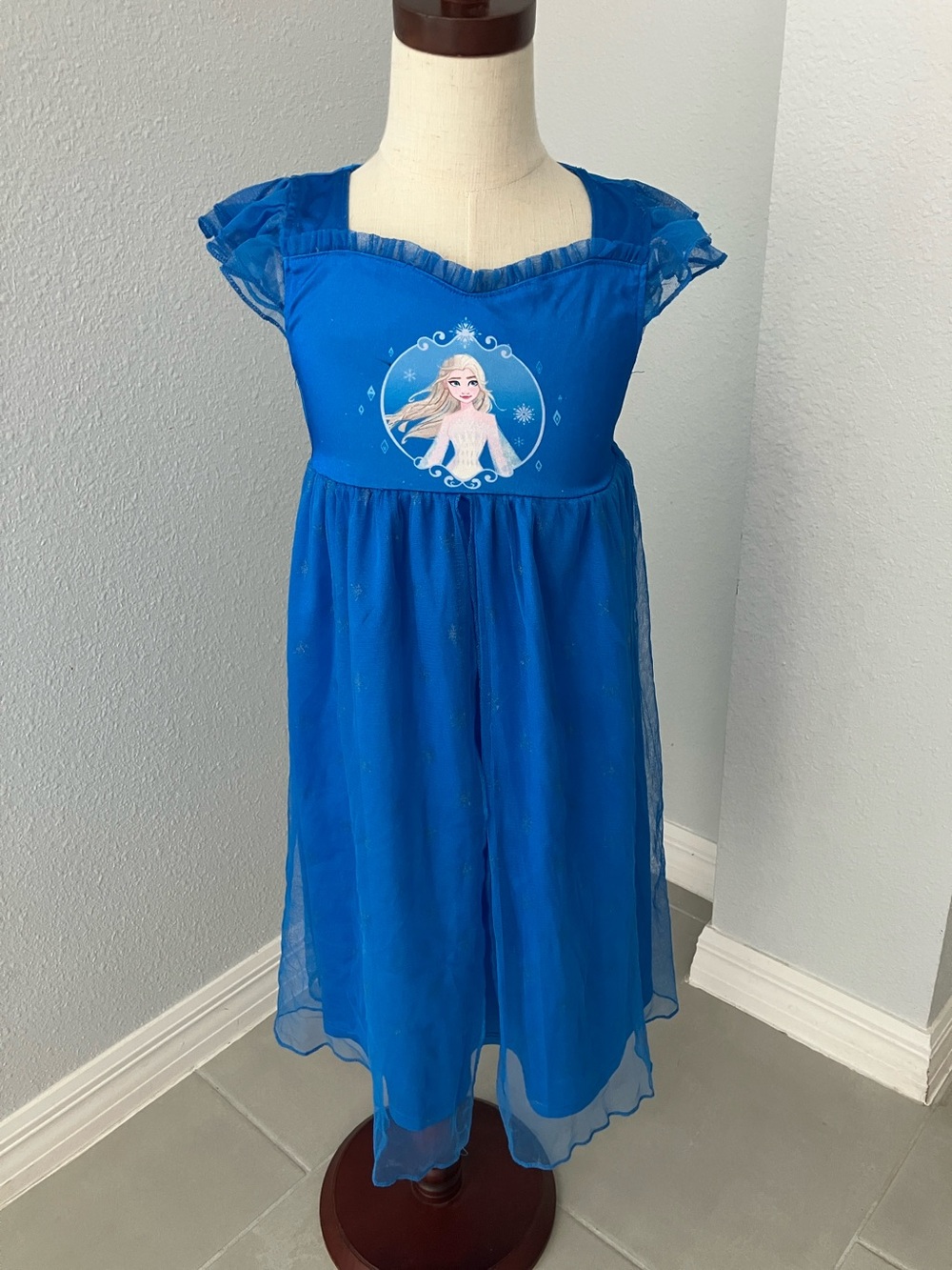 DISNEY Toddler Girls Frozen Elsa  Nightgown | XS 4-5